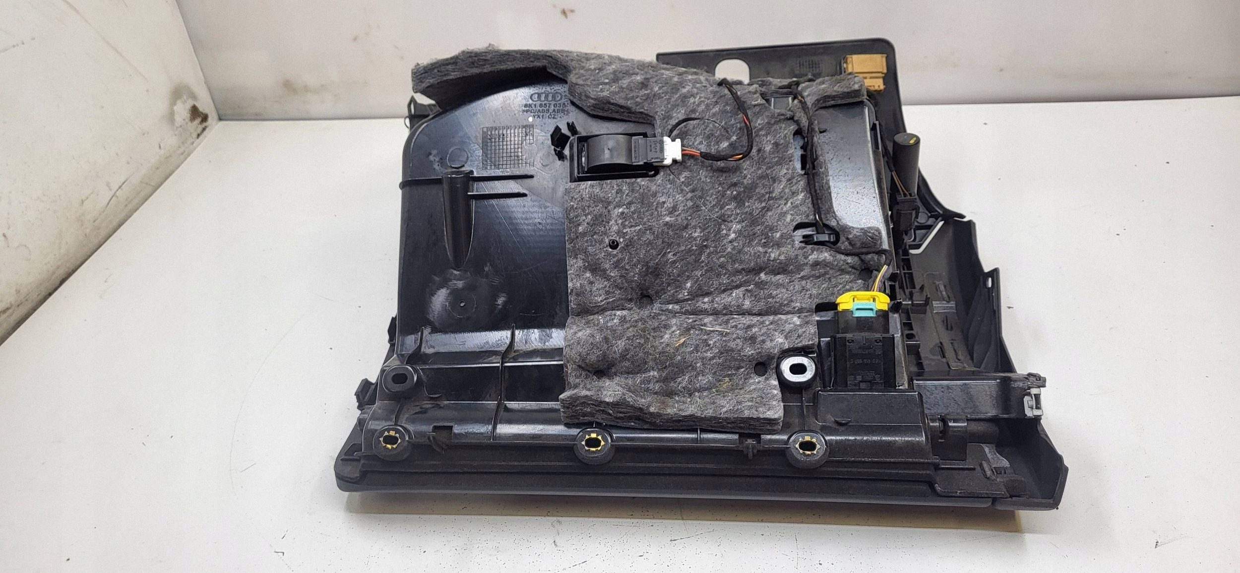 Audi A4 S4 B8 8K Guantera Completa 8K0971679C image 4