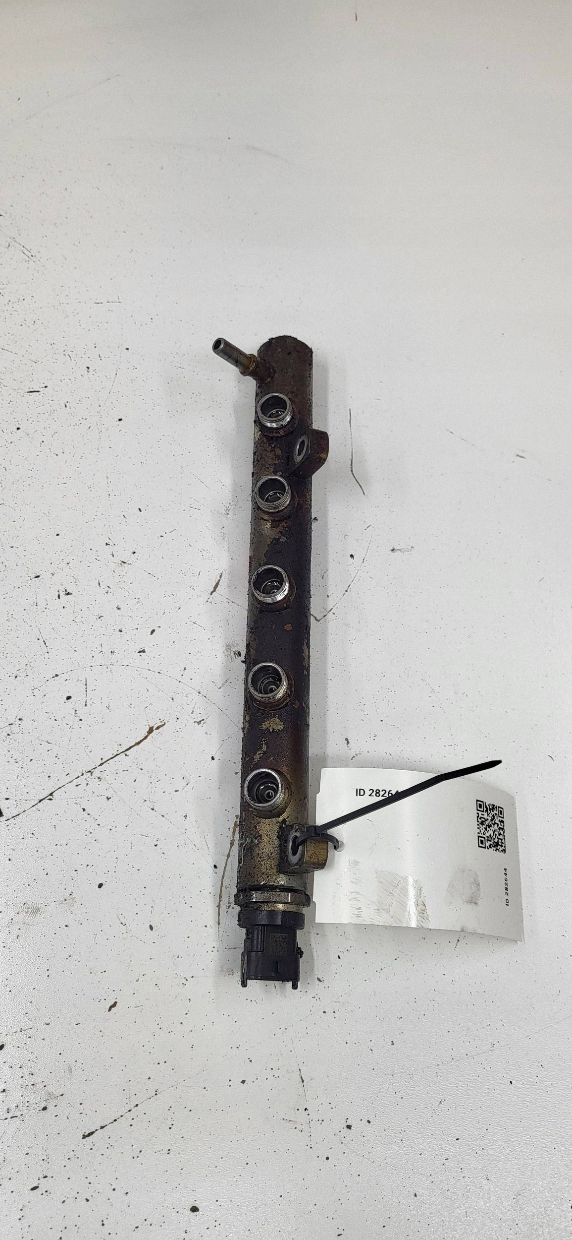 Polttoaineletku Nissan Qashqai+2 0281006186
