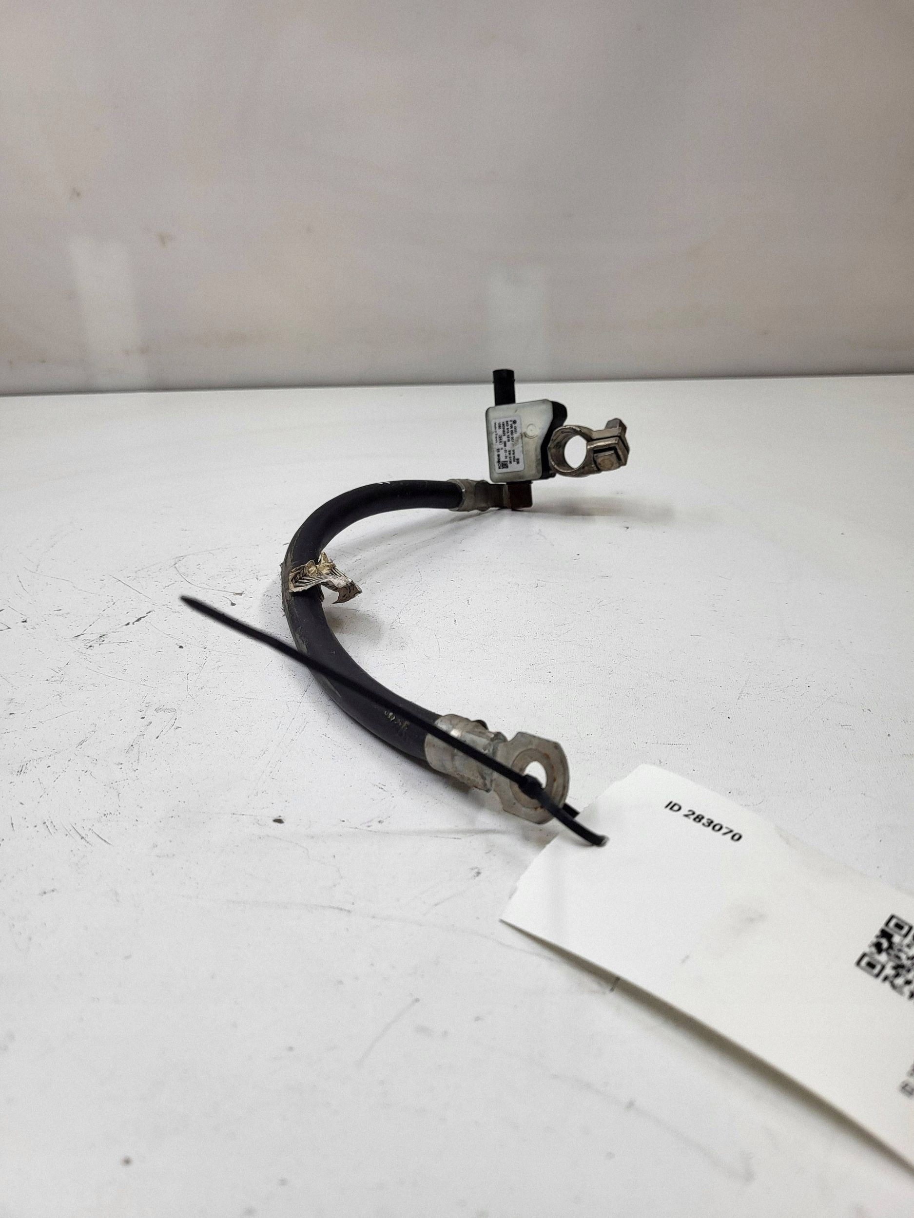 Audi A4 B8 A5 akunapammi 8K0915181B