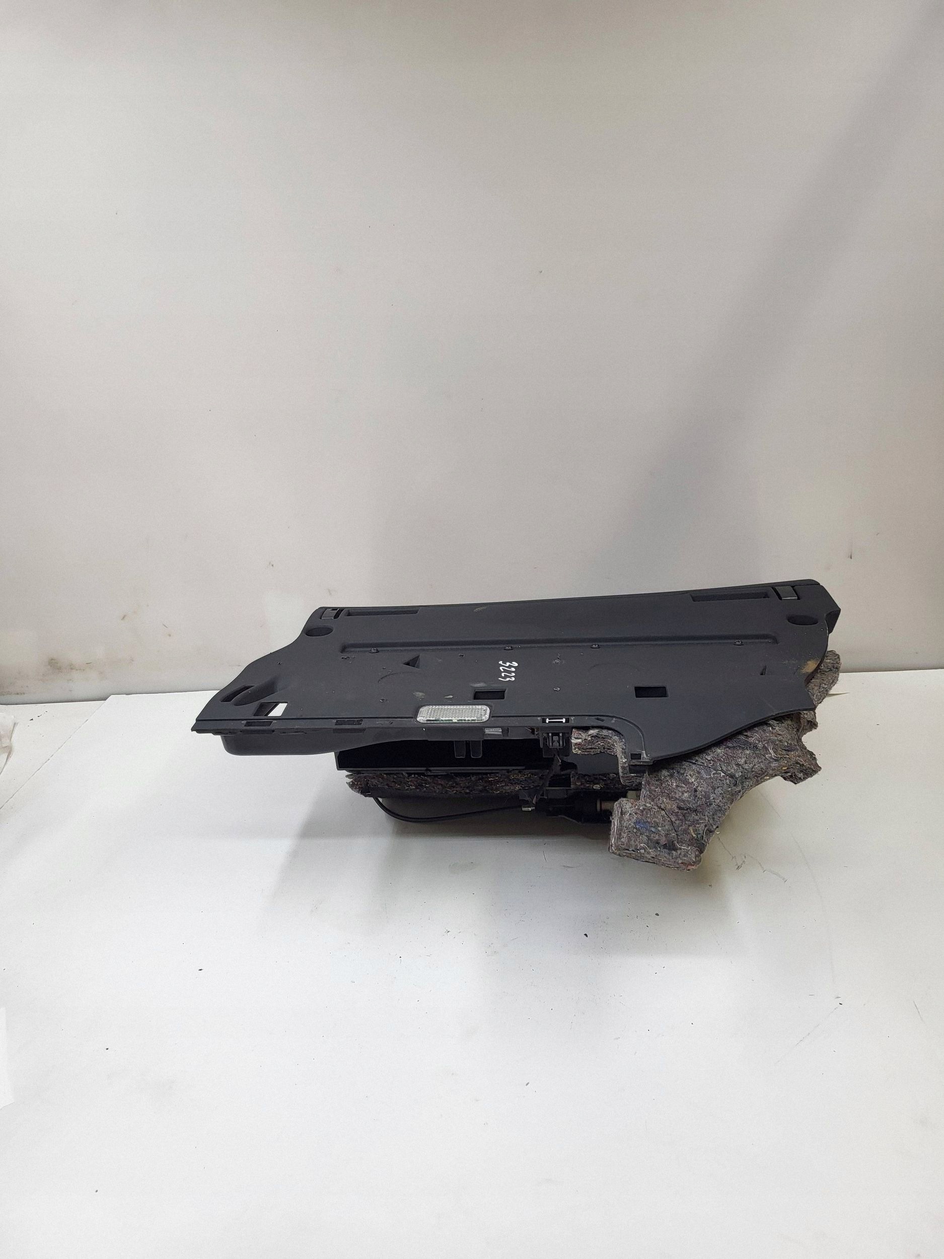 Audi A6 S6 C6 4F Dashboard Opbergvak Gebruikt image 4
