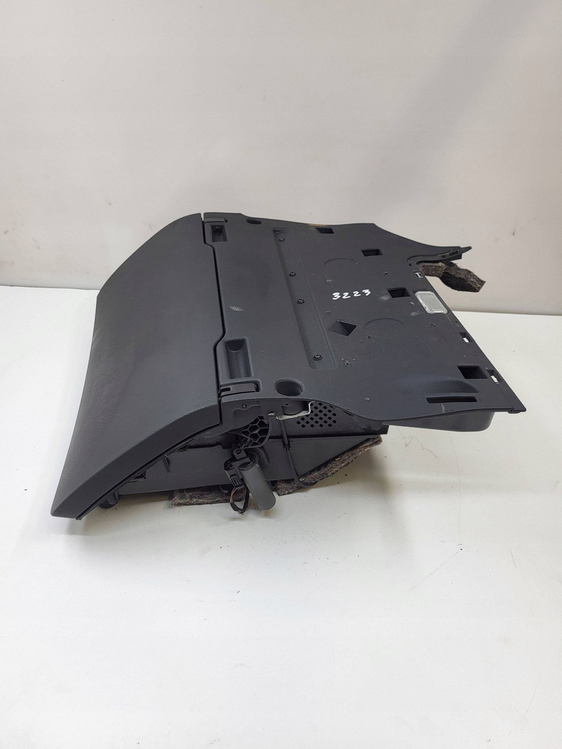Audi A6 S6 C6 4F Dashboard Opbergvak Gebruikt image 5