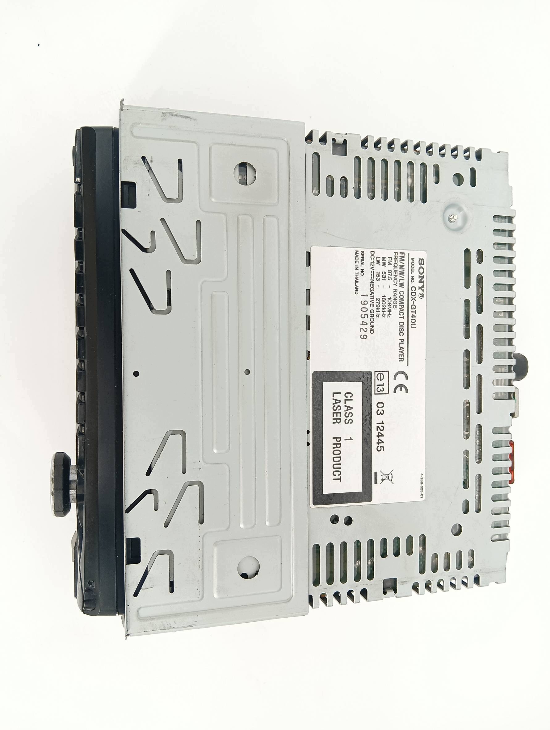 Rádio Sony CDX-GT40U Audi 80 IV Usado image 3