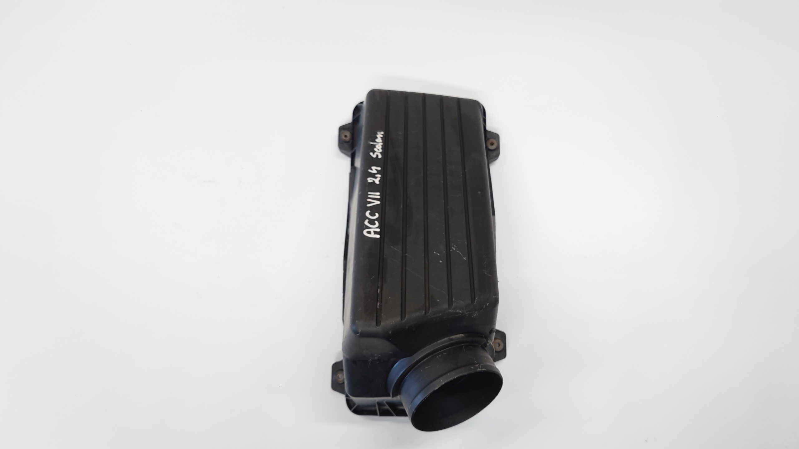 Honda Air Filter Housing 17201-RBA-000 Used