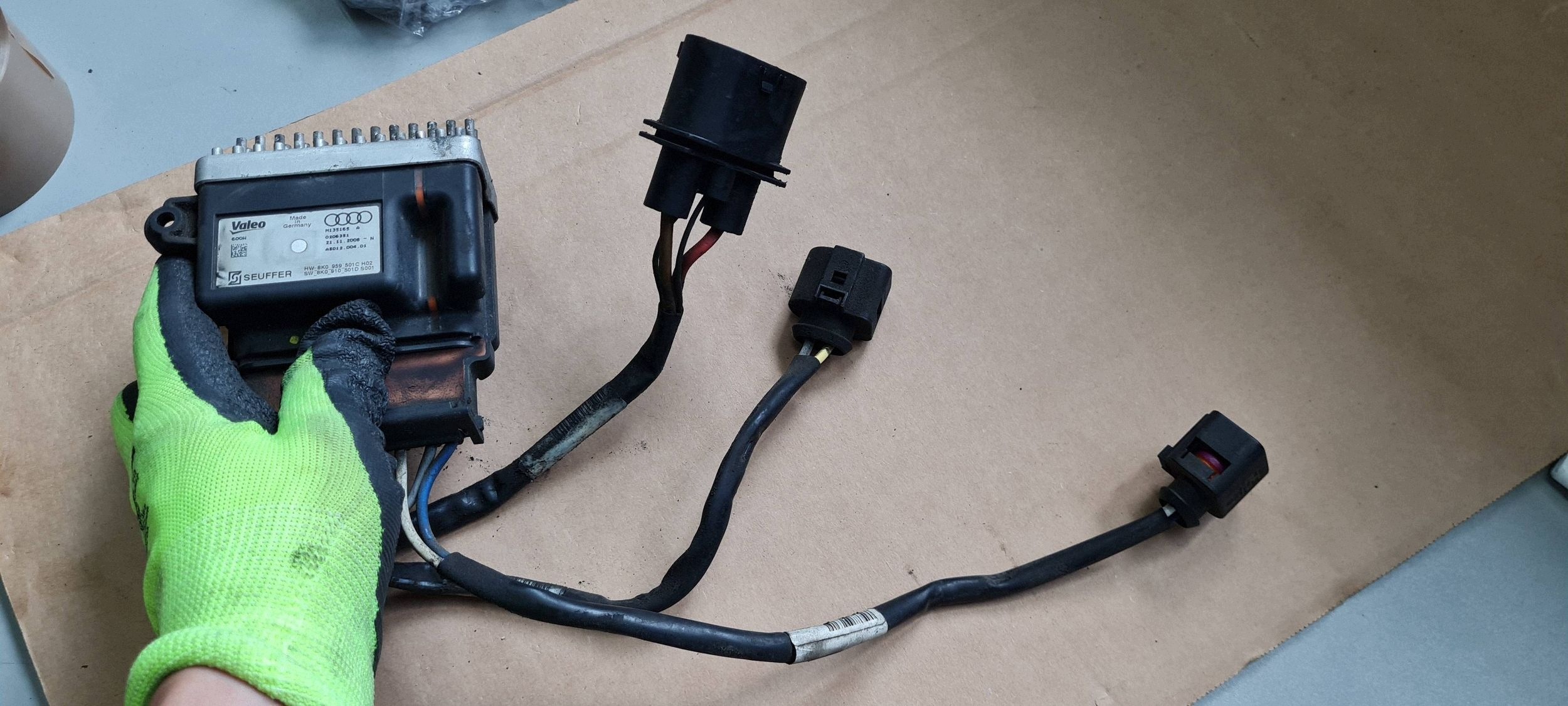 Module ventilateur Audi A4 B8 A5 8T 8K0959501C image 2
