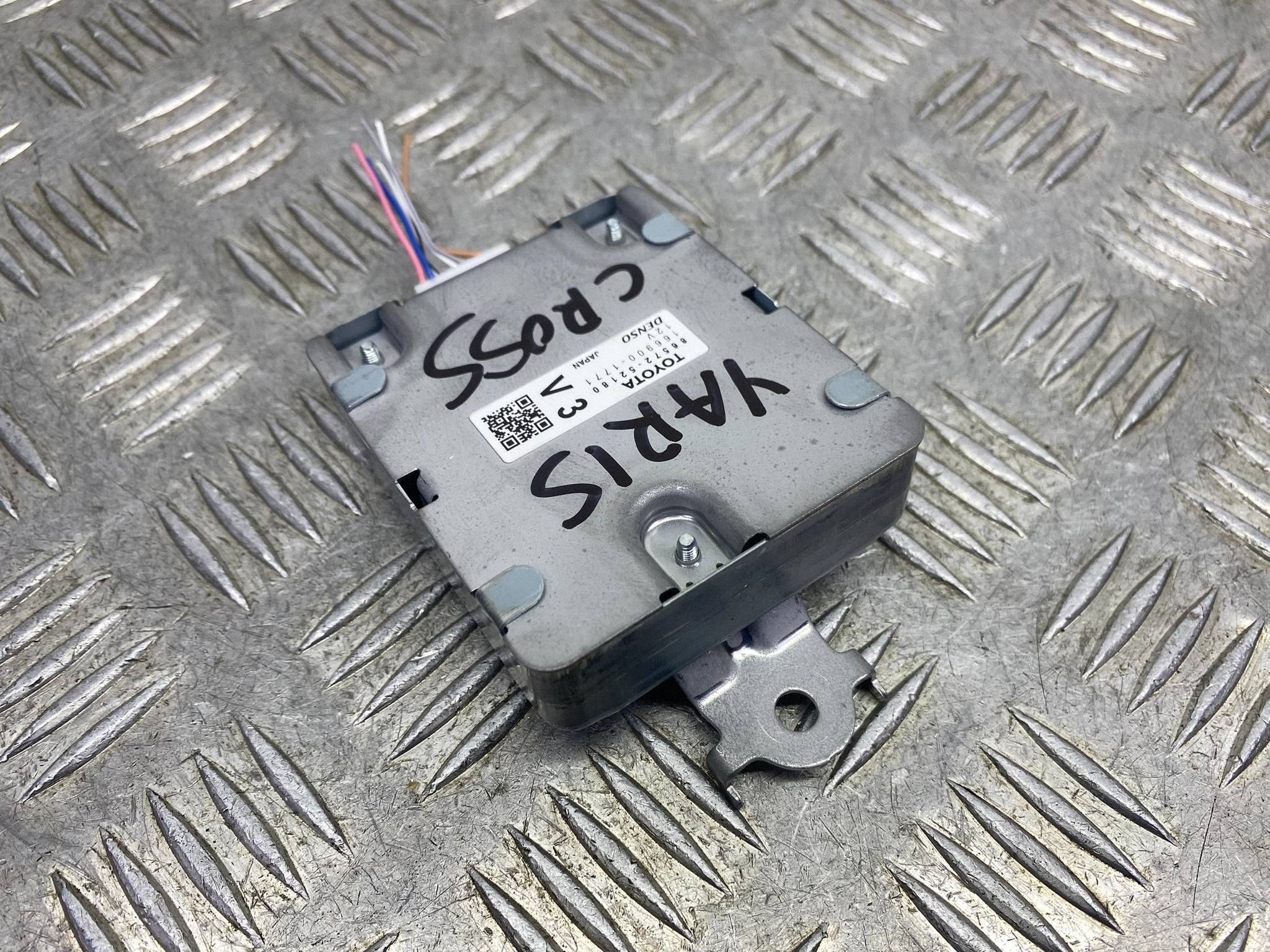 Module de commande Toyota Yaris Cross 86572-52180 image 4
