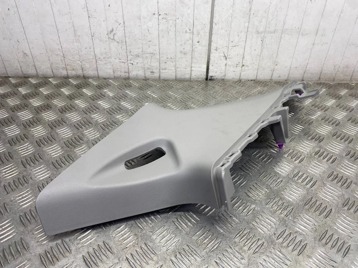 Abdeckung Säule Rechts Toyota Yaris IV Cross image 6