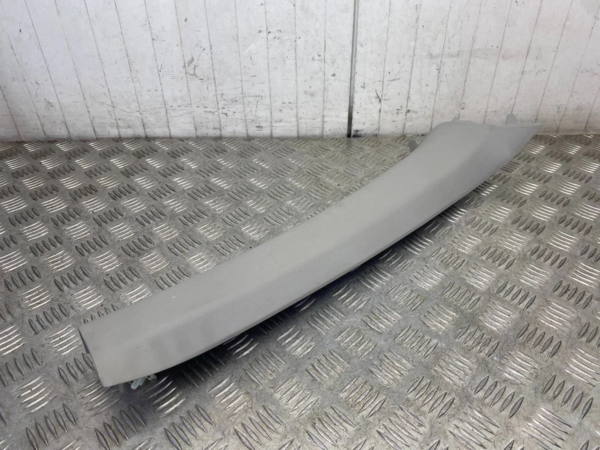 Abdeckung Säule Rechts Toyota Yaris IV Cross image 5