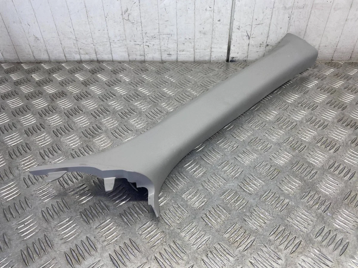 Abdeckung Säule Rechts Toyota Yaris IV Cross image 8