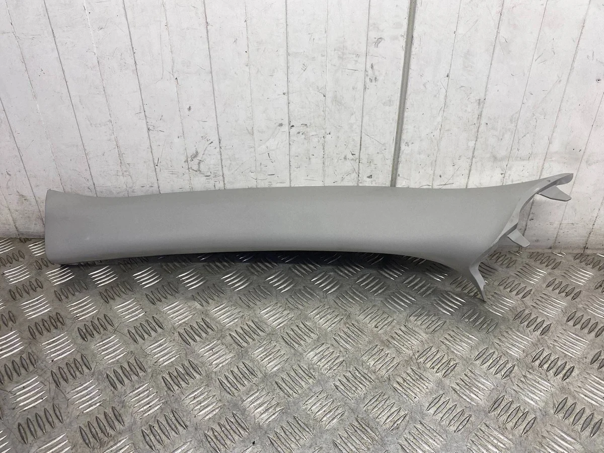 Toyota Yaris IV Cross Left Pillar Cover Used