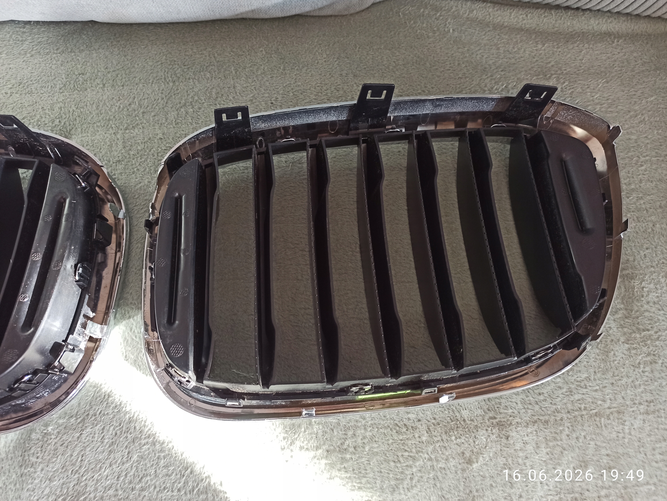 Grelha BMW X3 G01 X4 G02 Usada OEM 7440853 image 5