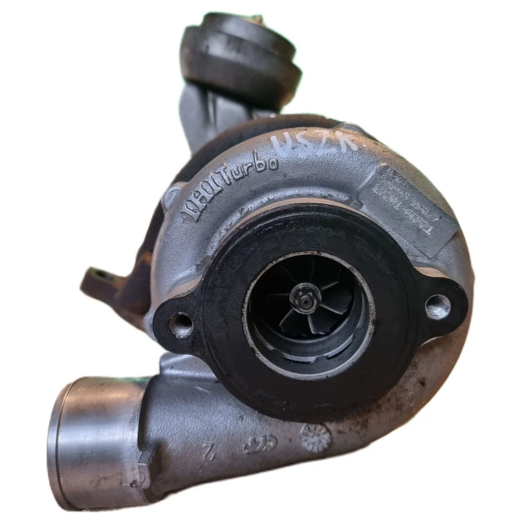 Turboahdin Toyota 2.2 D-CAT 17201-0R021