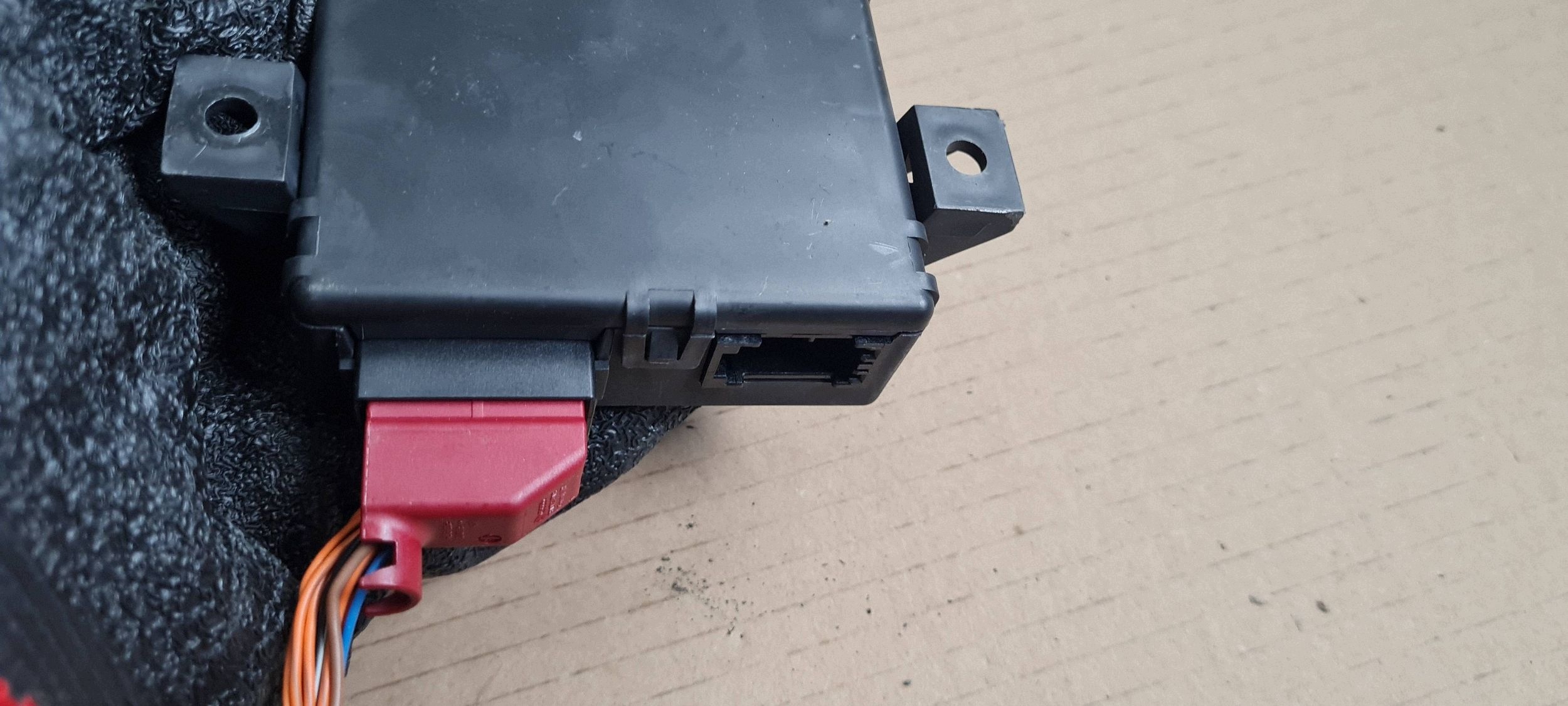Gateway Module 8R0907468AE Audi A5 S5 Q5 image 6