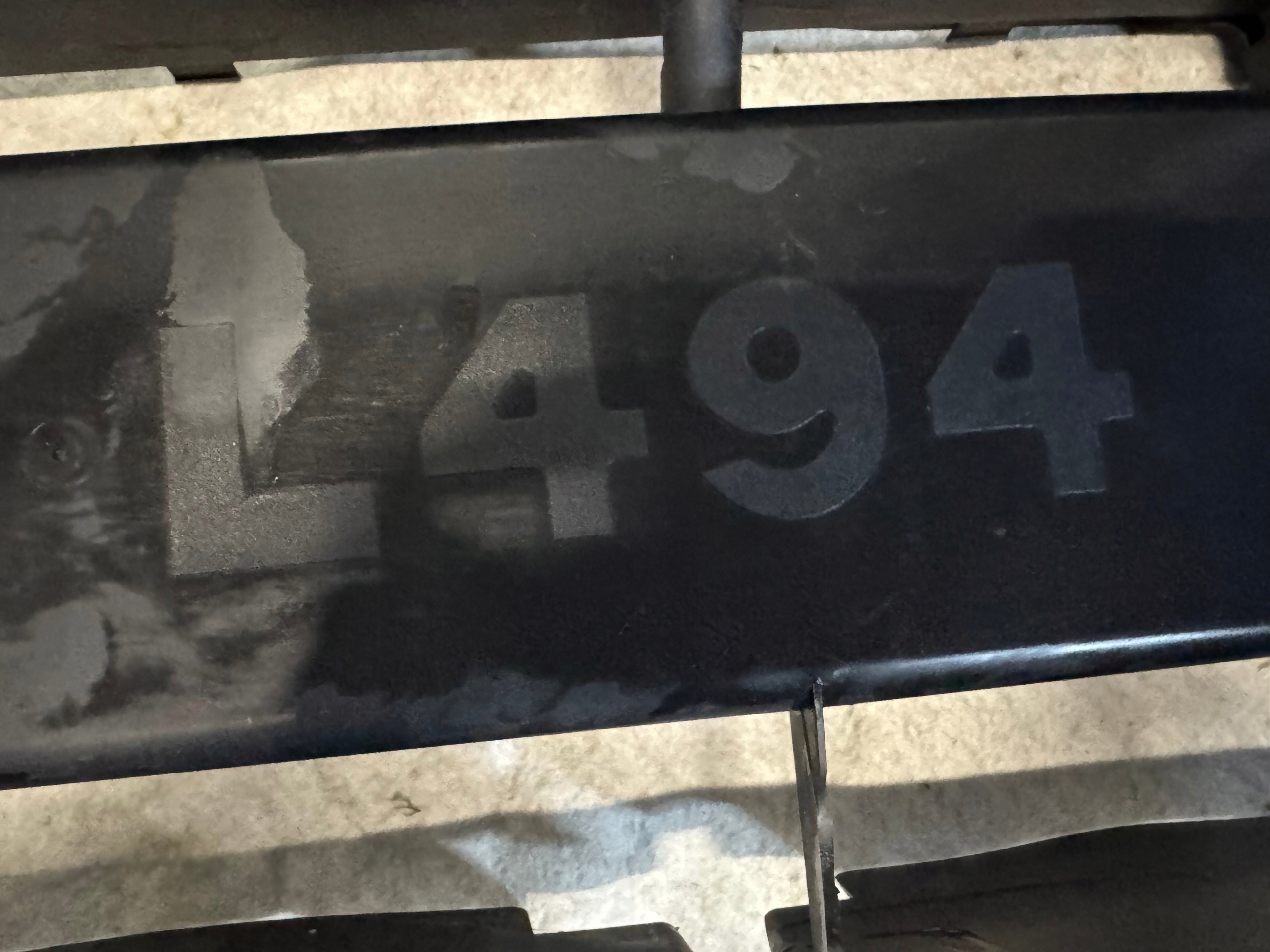 Land Rover Luftratt DK62-001A04-A image 4