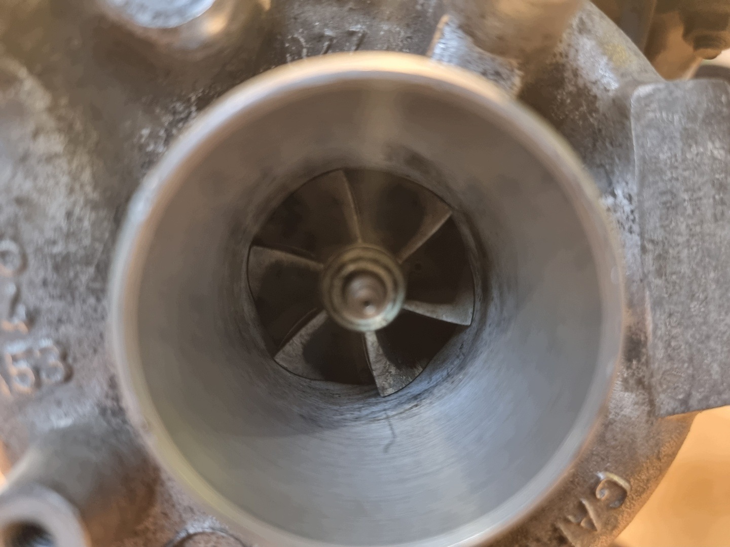 Turbolader 038253019N 1.9 TDI Gebraucht image 3