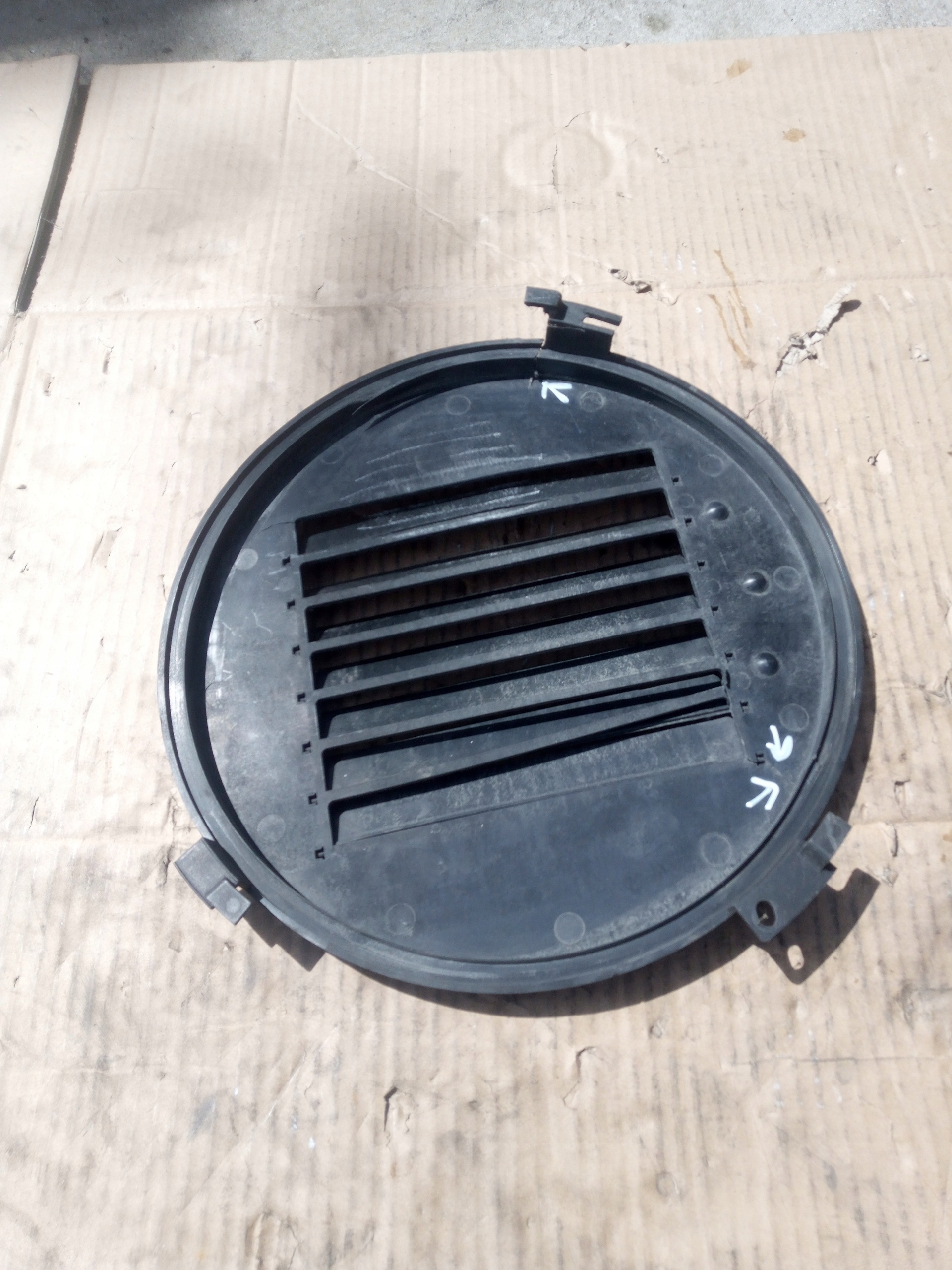 Grille de radiateur Audi A4 B7 3.0 TDI 8E0121223D image 5