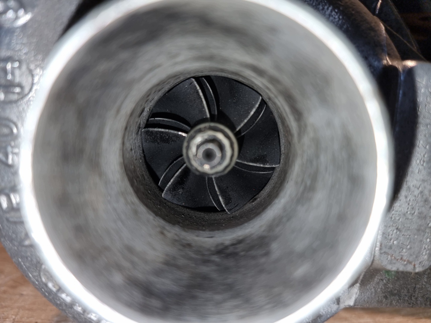 Turbo Volvo S40 V40 1.9 DI 7700111278 image 3