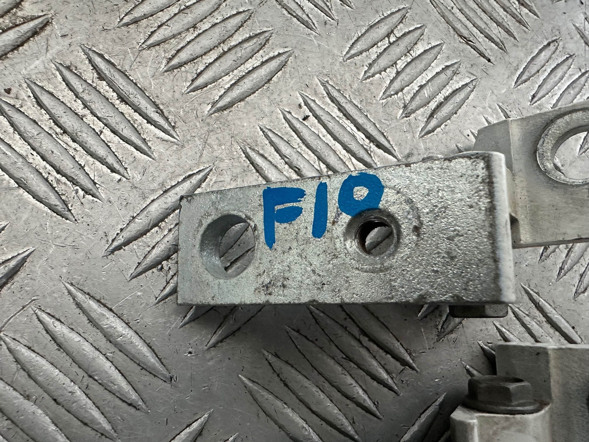 Fiat Fiorino Oikea Ala Saranan Etuosa image 5