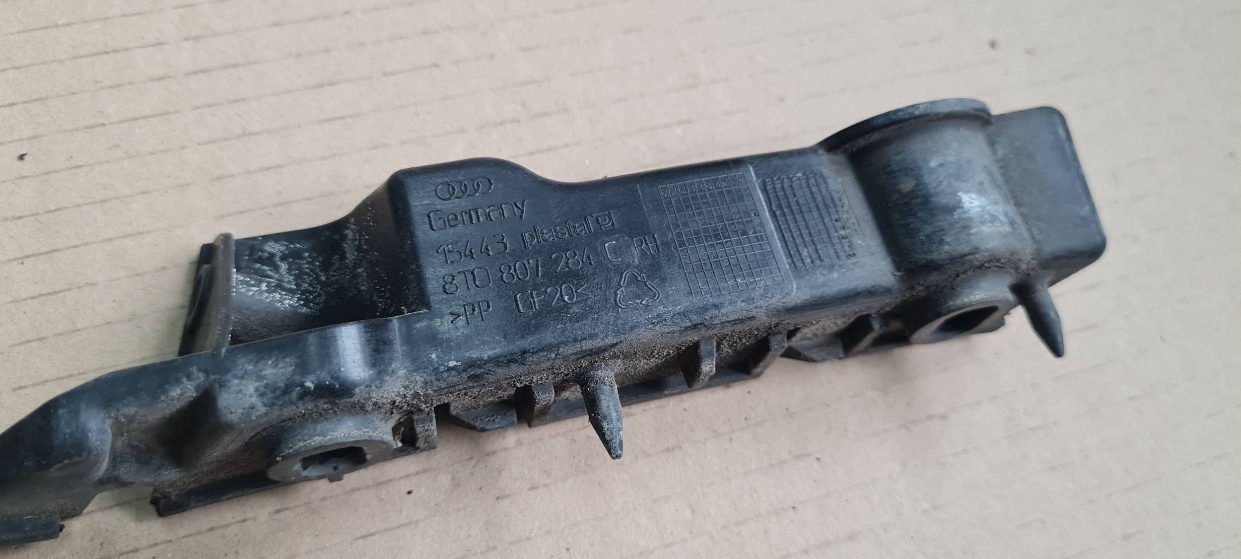 Suporte Para-choque Audi A5 S5 Direito Dianteiro