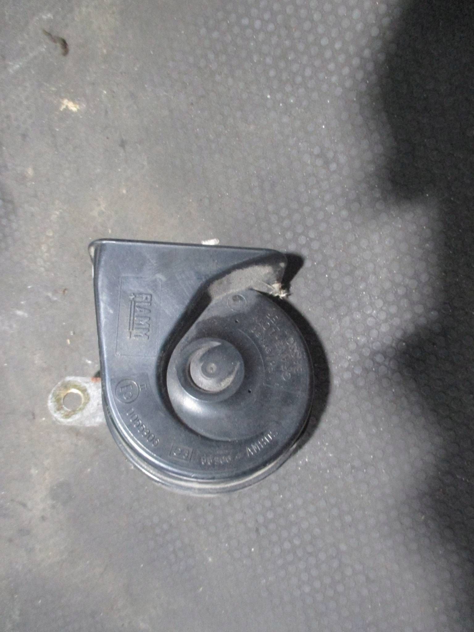 Toeter Mini One Cooper R50 53 AIC9906 image 4