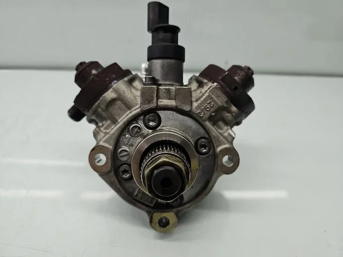 Polttoainepumppu 059130755BF Audi A4 A5 A6 A7 A8 Q5