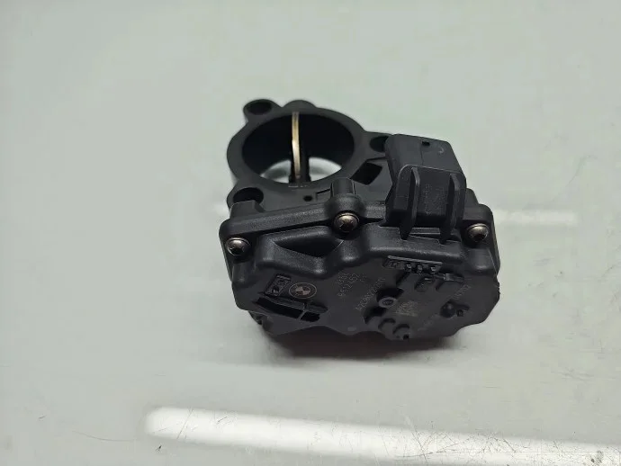 Cuerpo de aceleración 8512452-03 BMW F20 F21