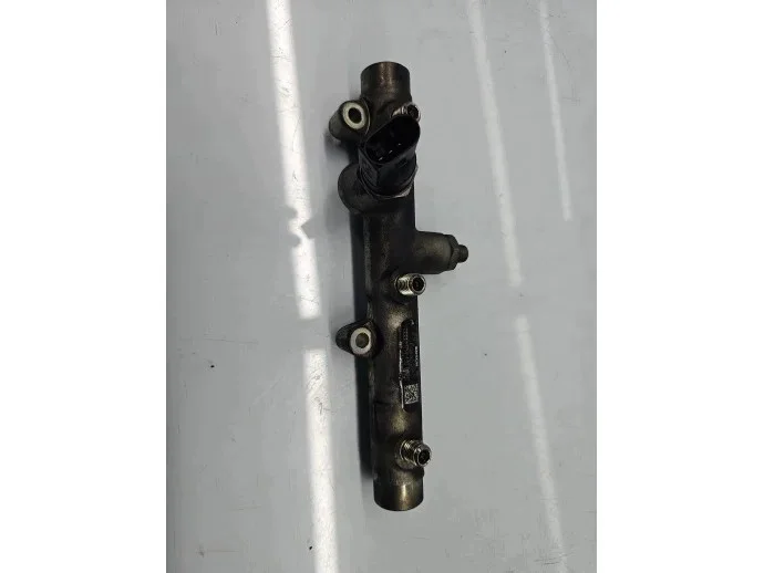 Rampe injection Audi A6 3.0 TDI BMK 059130090D