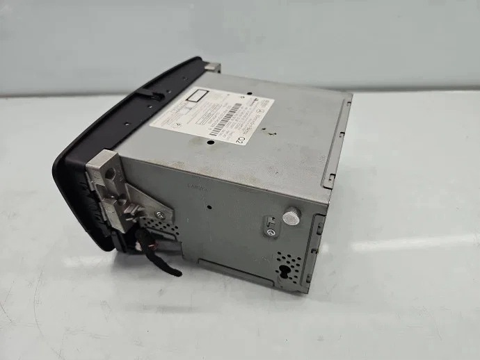 Radio CD Mercedes Clase A W176 A2469000212 image 3