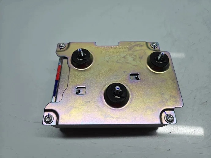 Amplificador Audio Hyundai Ioniq 96370-G2100 image 4
