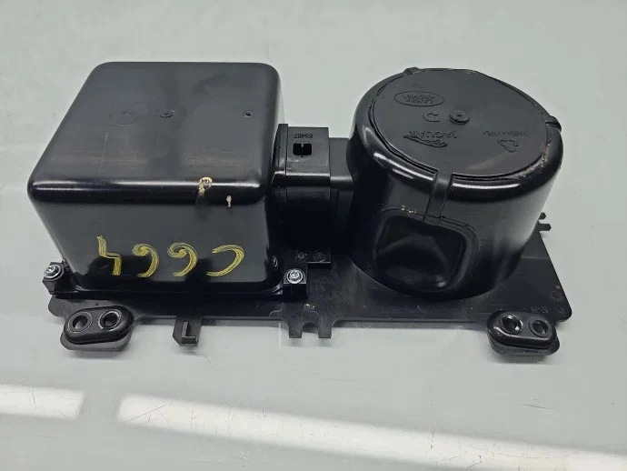 Land Rover Velar Mukiteline JBA2-048196-AD image 3