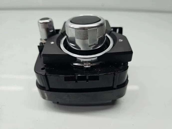 Joystick Navigation Mazda 6 GJ1 gebraucht image 3