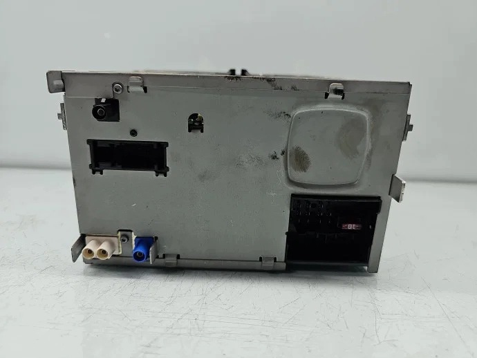 Radio CD Navigation VW Passat CC 3C0035279M image 4