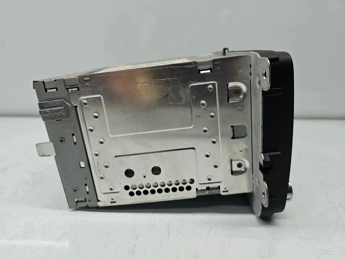 Radio CD Navigation VW Passat CC 3C0035279M image 5