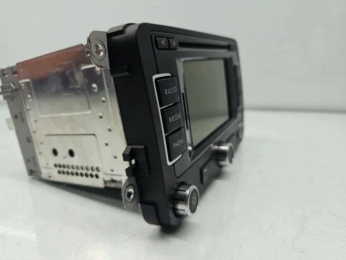 Radio CD Navigation VW Passat CC 3C0035279M image 9