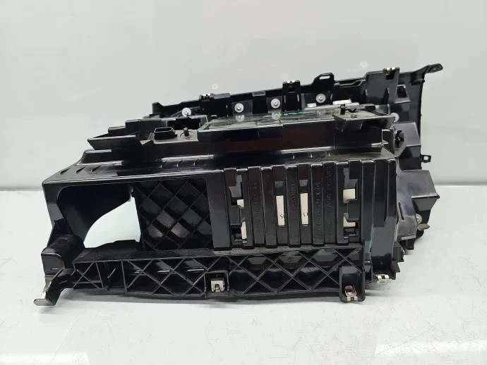Compartiment de rangement BMW 1 (E81, E87) image 6