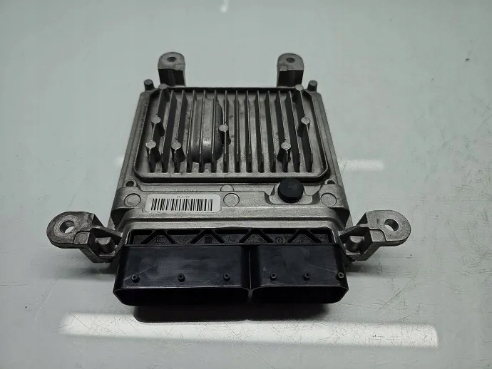 ECU Motorstyrenhet Mercedes C-Klass W205 A6519004500 image 2