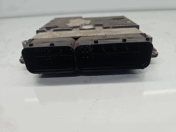 ECU Motore VW Touran 1T3 2010-2015 03L906023AS