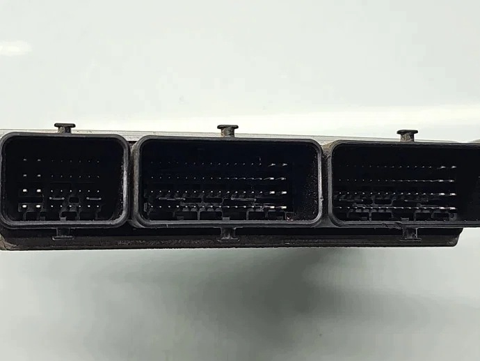 ECU Engine Control Unit Renault Captur 237105499R Used image 6