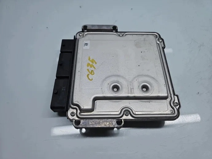 ECU Motor Mercedes Citan Mixto 237102747R Usado image 3