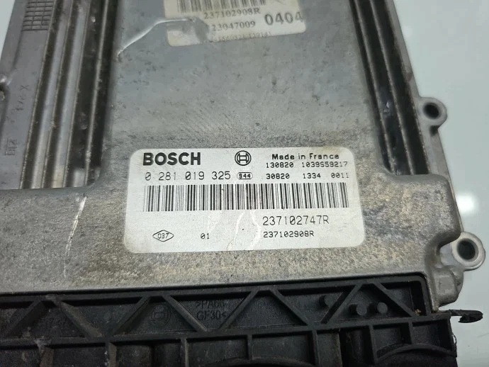 ECU Motor Mercedes Citan Mixto 237102747R Usado image 4