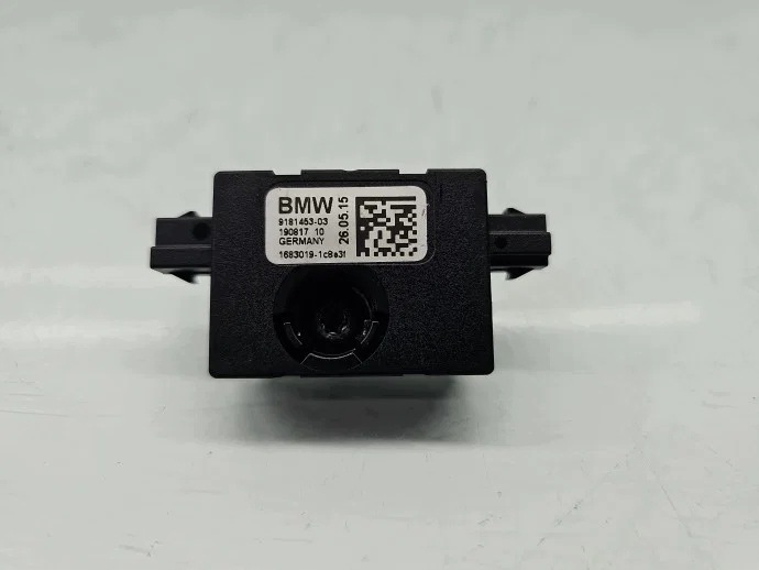 Antenneversterker BMW 1 (F20) 9181453-03 image 2