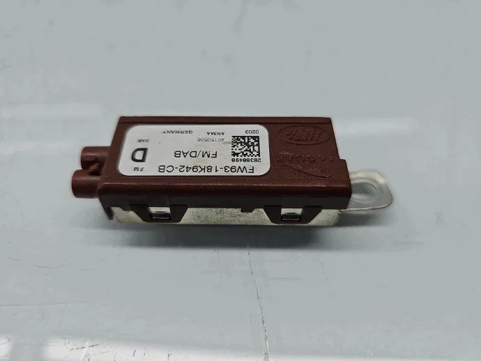 Antennivahvistin Jaguar XE X760 2016-2025 FW93-18K942-CB