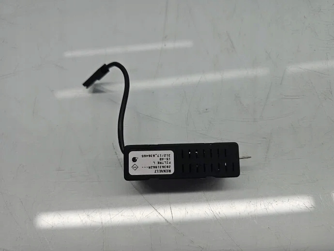 Antenneversterker Renault Megane 4 283631962R image 2