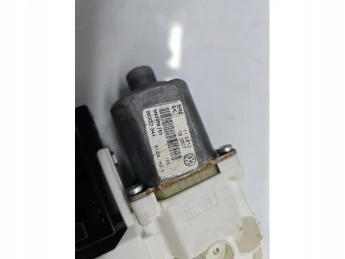 Motor raambediening links voor VW Tiguan image 5