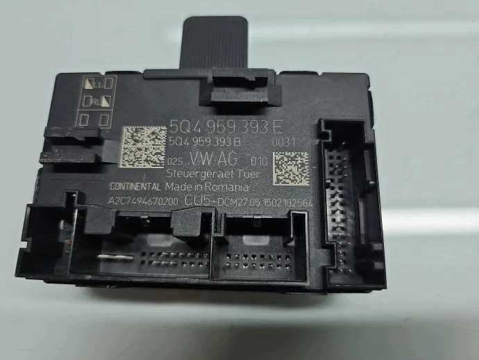 Volkswagen 5Q4959393E Ovain Ovi Moduuli