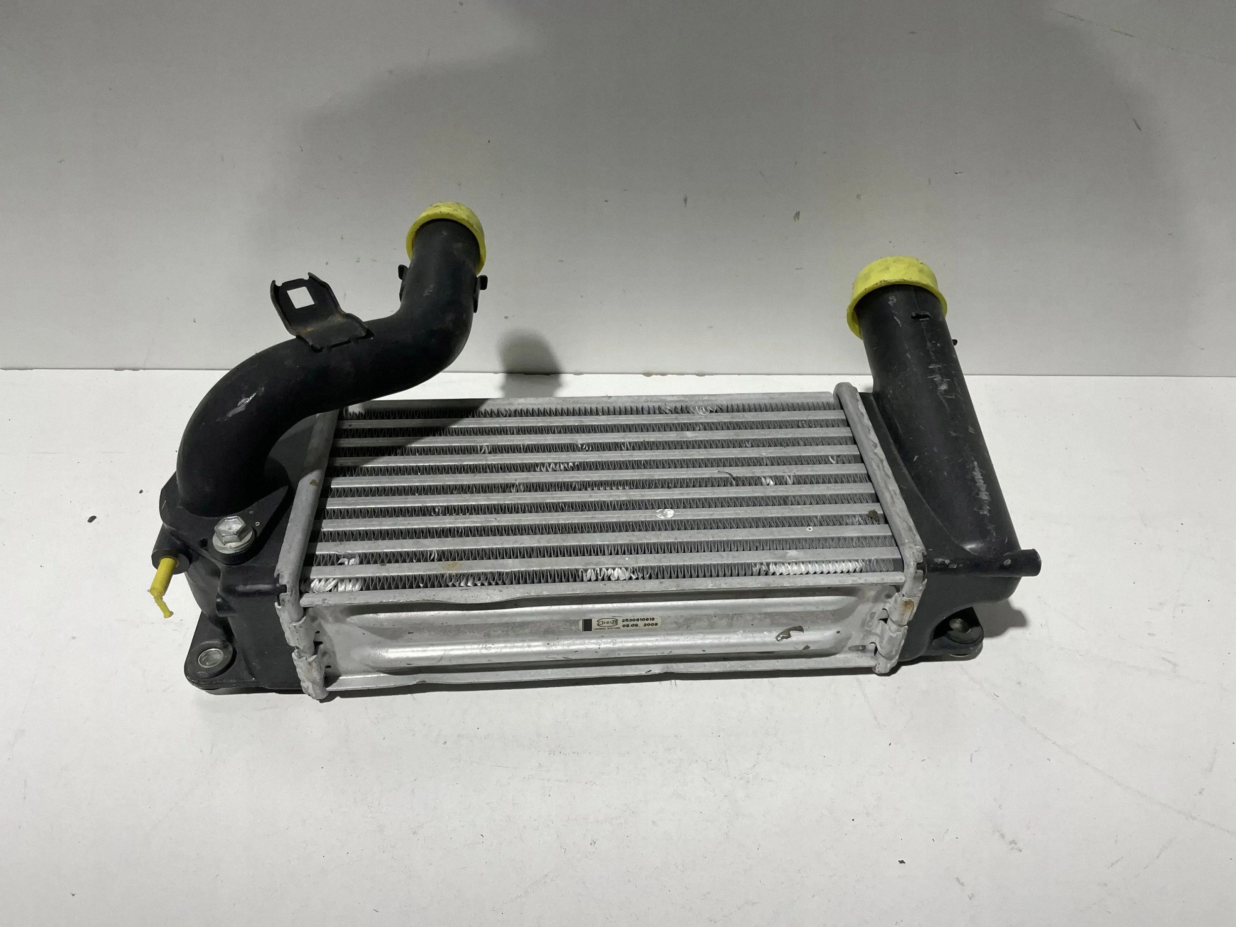 Intercooler Toyota Auris Usado 2530810918 image 3