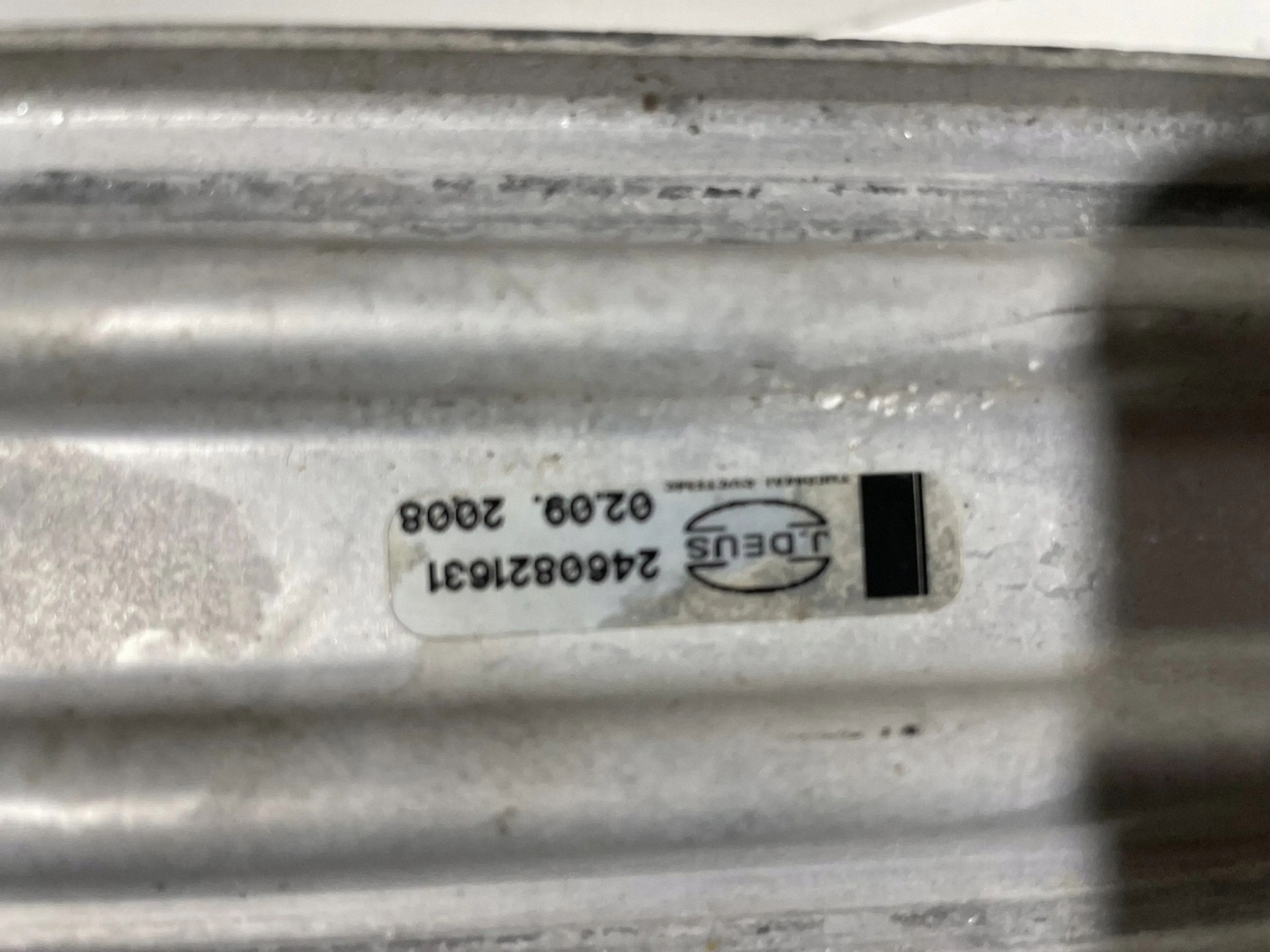 Intercooler Toyota Auris Usado 2530810918 image 5