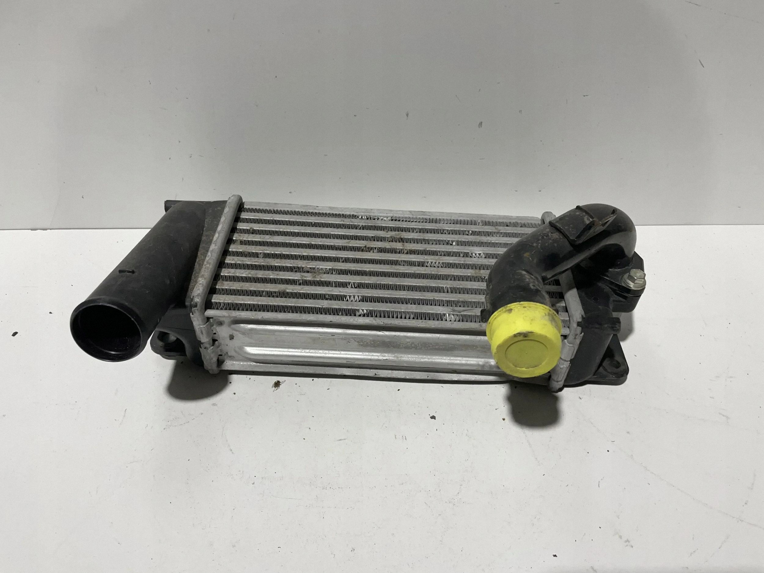 Intercooler Toyota Corolla E140 E150 Usado image 3