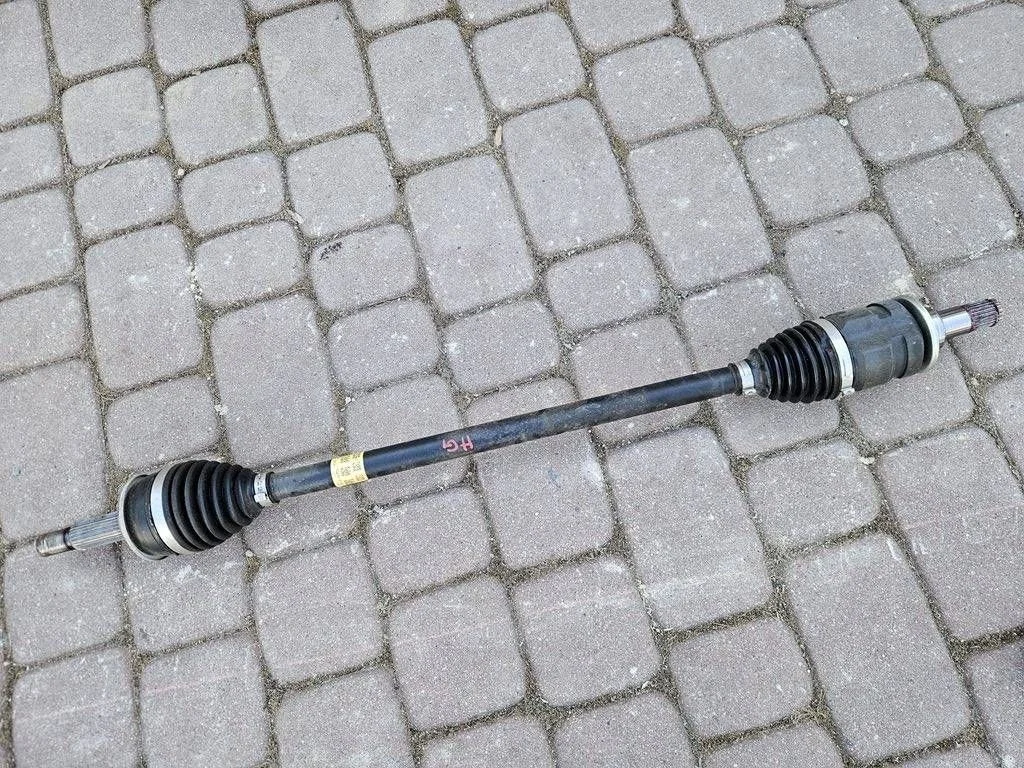 Akseli Toyota Highlander XU70 Käytetty