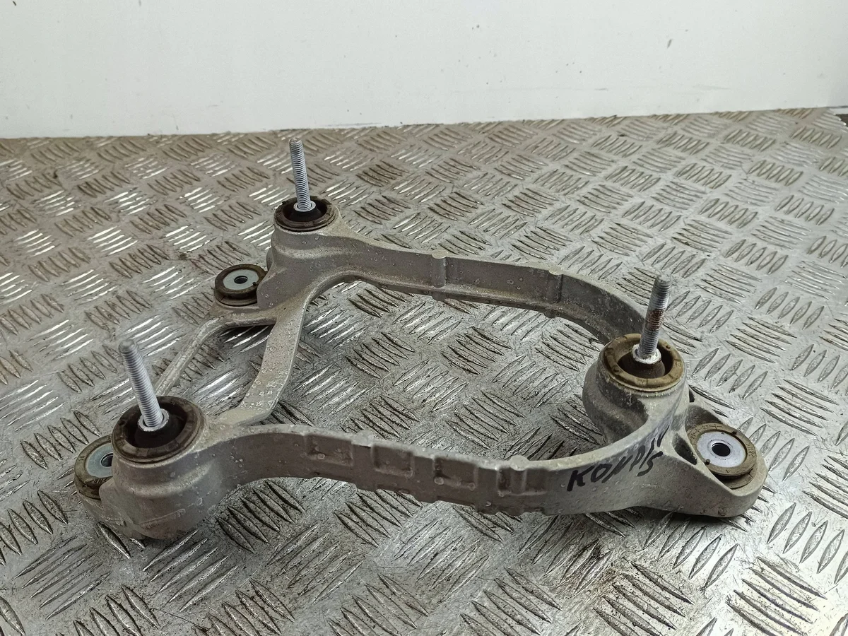 Hyundai IONIQ 6 2024 - Support Compresseur Clim image 3