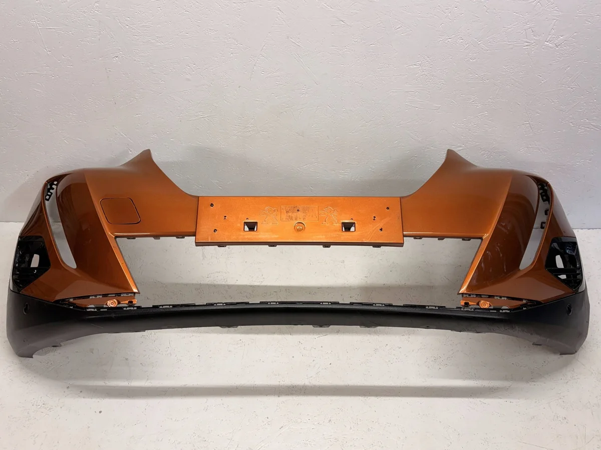 Pare-chocs avant Peugeot 2008 II 9826322180